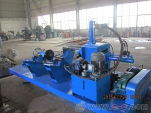 優(yōu)質(zhì)液壓翻邊機生產(chǎn)廠家 新鄉(xiāng)中原機械，機械裝備制造的領(lǐng)跑者